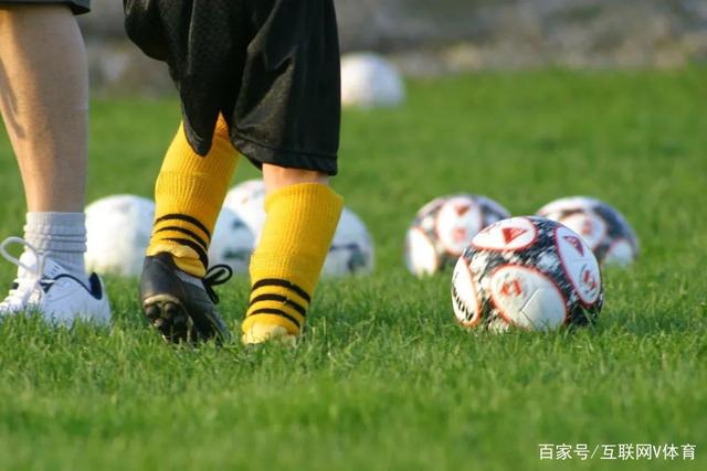 意甲赛事突变！尤文与米兰齐败，那不勒斯强势反弹，国米重登榜首