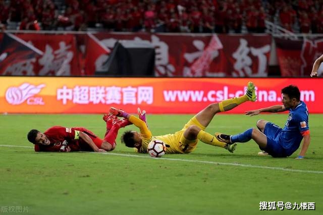 曼城面临重罚或降级，财务违规问题严重